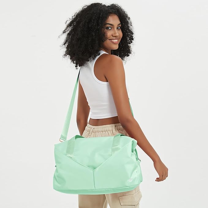 Ceneda 17" Gym Bag for Women with Wet Pocket & Shoe bag, Lightweight Duffel Waterproof Carry On Duffle for Travel, Yoga, Overnight (Light Green)