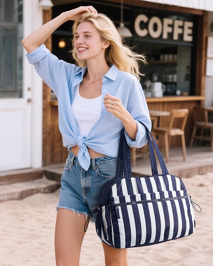 BAGSMART Gym Bag for Women, Duffle Bag for Travel with Wet Pocket, Lightweight Carry on Weekender Duffel, Water Resistant