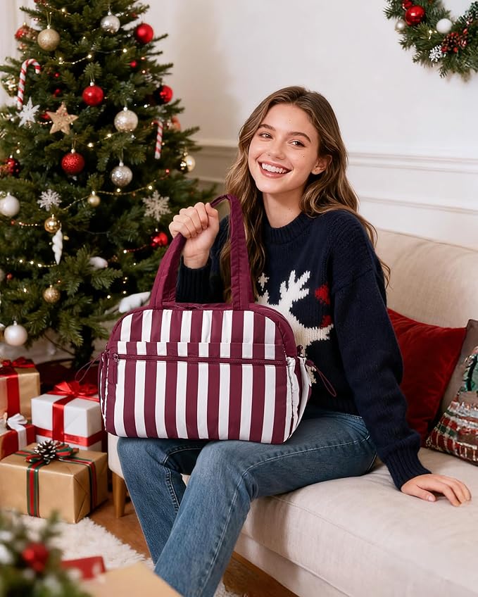 BAGSMART Gym Bag for Women, Duffle Bag for Travel with Wet Pocket, Lightweight Carry on Weekender Duffel, Water Resistant